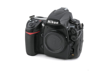 Nikon D700