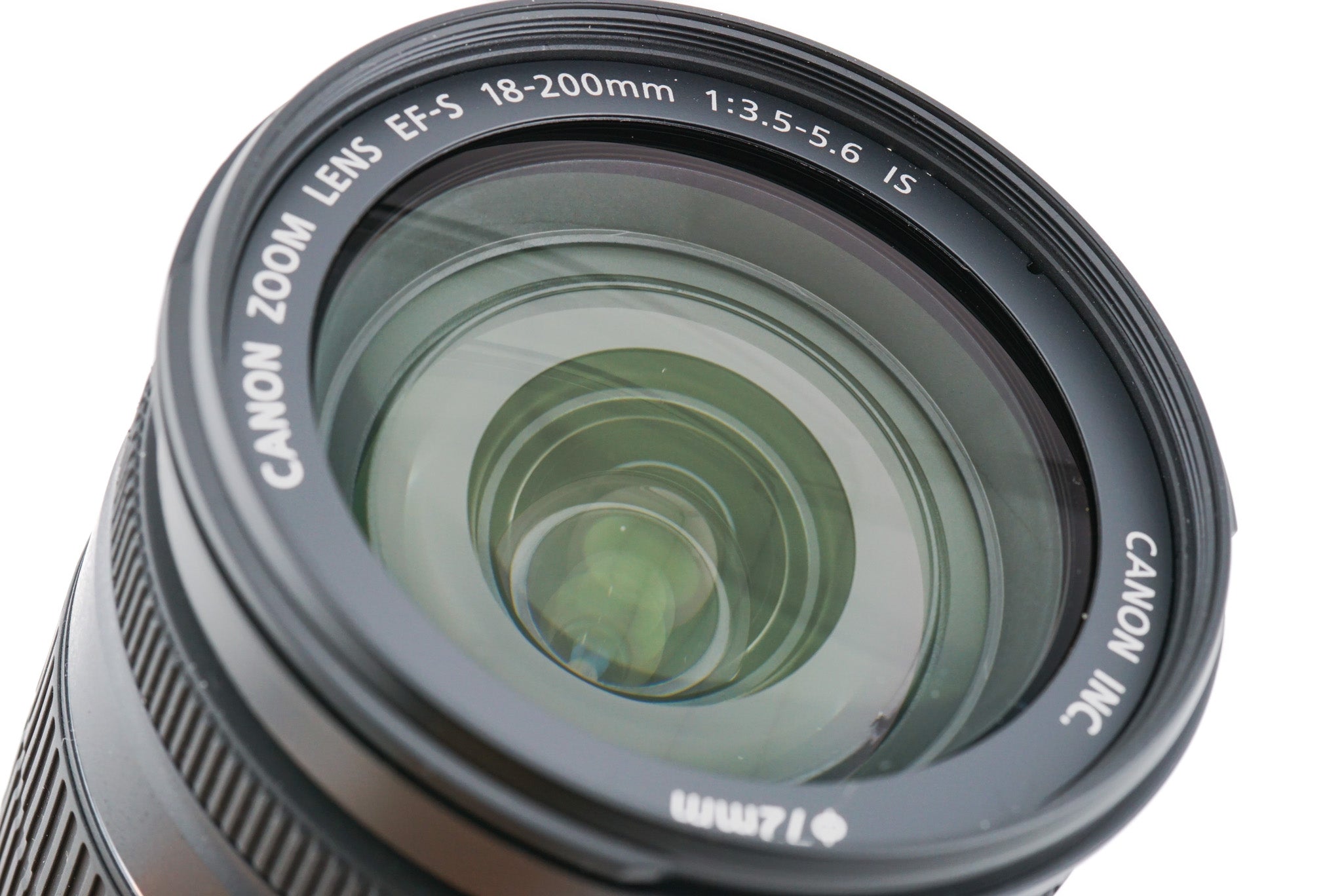 Canon 18-200mm f3.5-5.6 IS