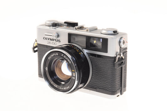 Olympus 35 DC - Camera