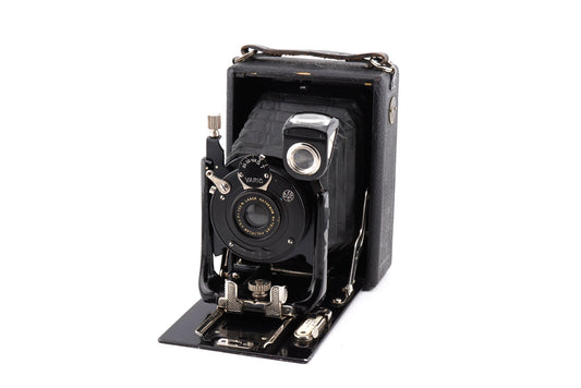 Stölma Stölten & Simmonsen I - Camera