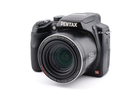 Pentax X70 - Camera