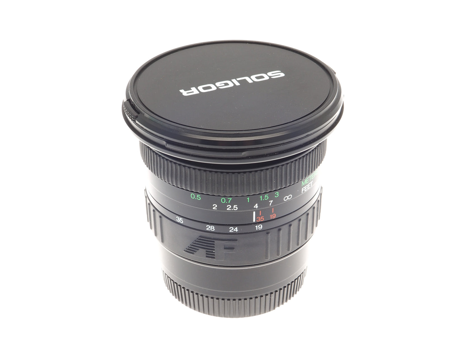 Soligor 19-35mm f3.5-4.5 AF Zoom MC - Lens