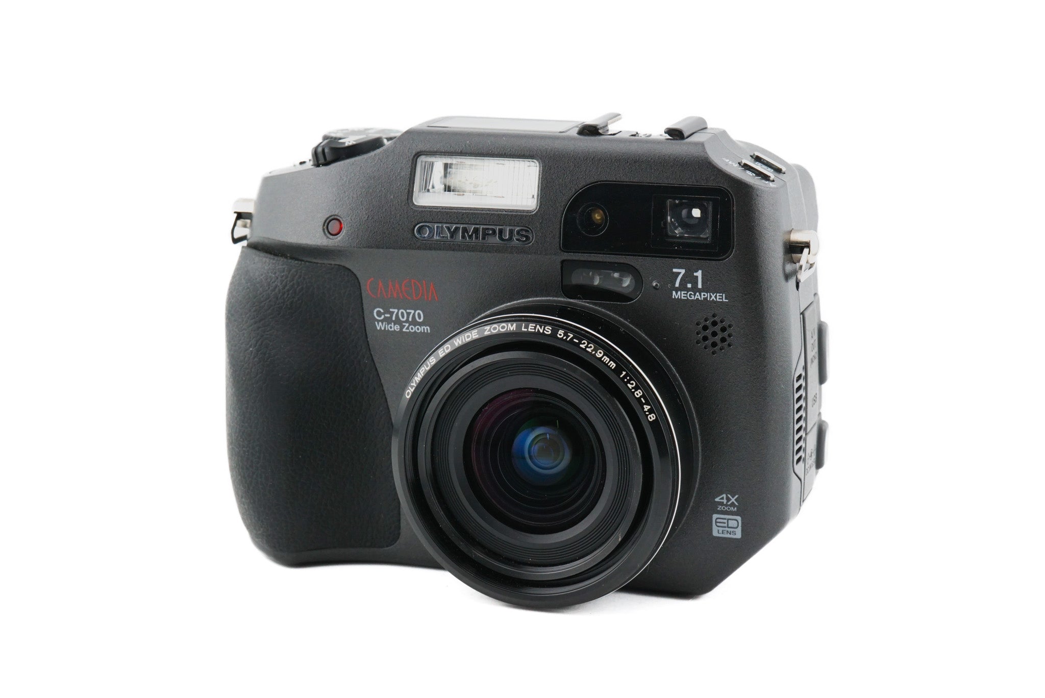 Olympus Camedia C-7070 Wide Zoom - Camera