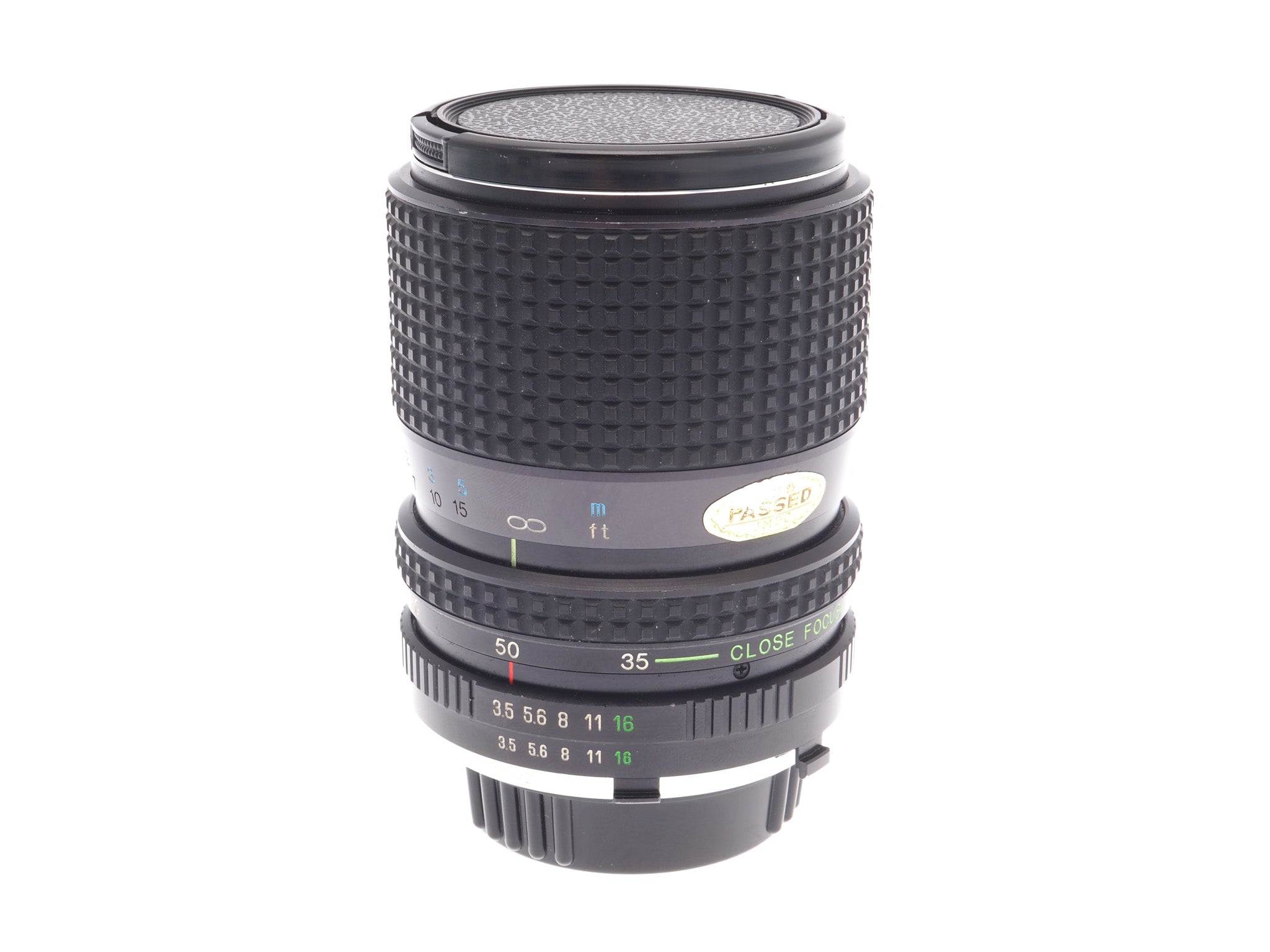 Tokina 35-70mm f3.5 RMC - Lens