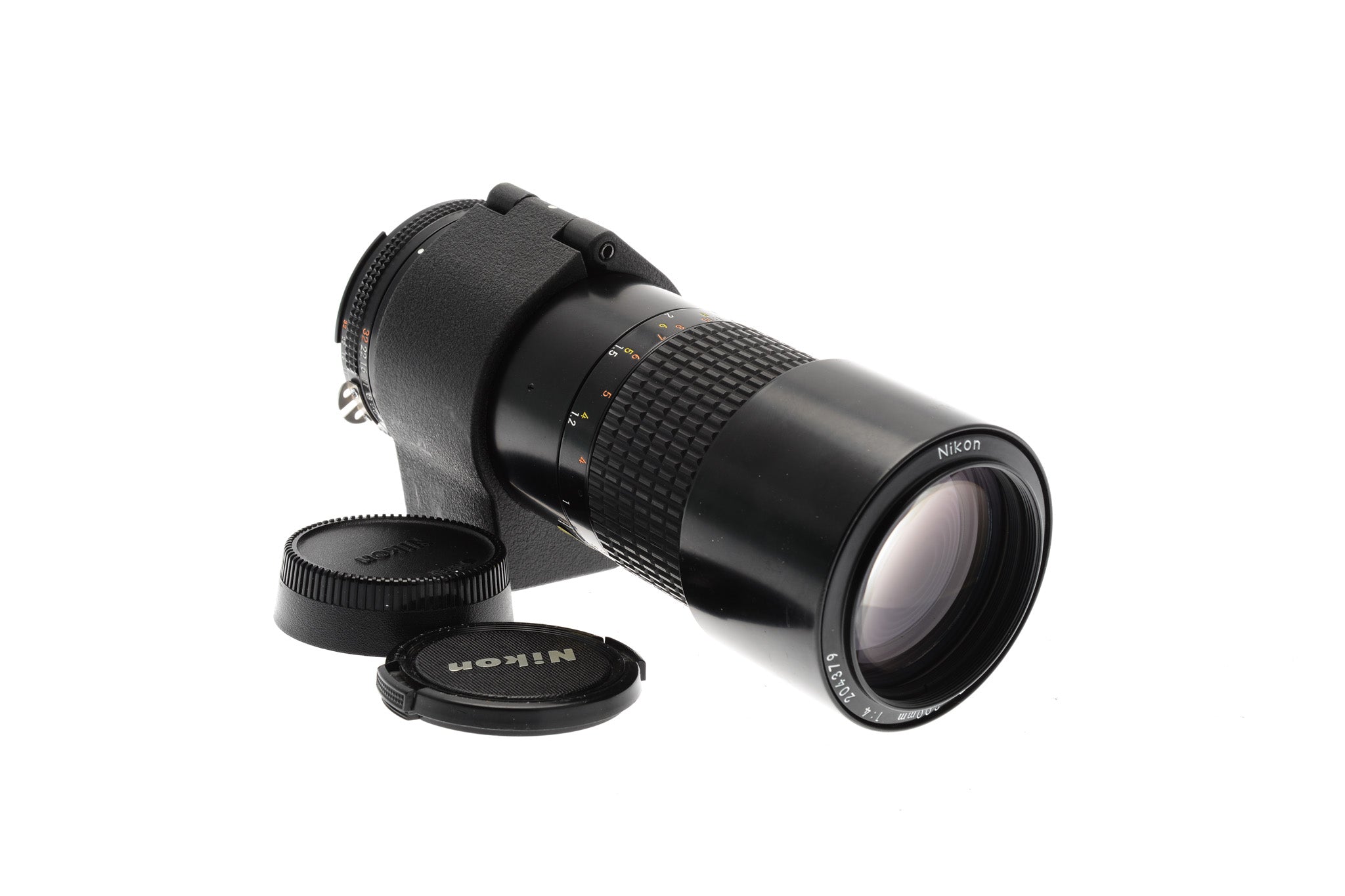 Nikon 200mm f4 Micro-Nikkor AI-S - Lens