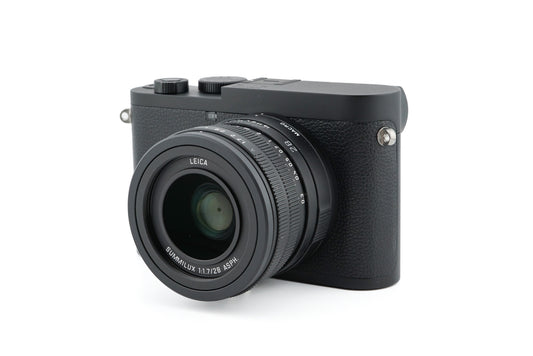 Leica Q2 Monochrom (19055) - Camera