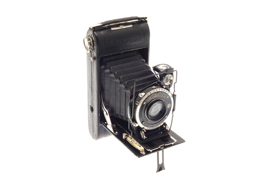 Voigtländer 6.5x11 Rollfilm Camera - Camera