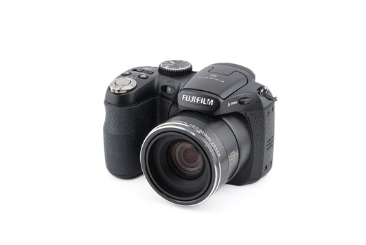 Fujifilm Finepix S1900 - Camera