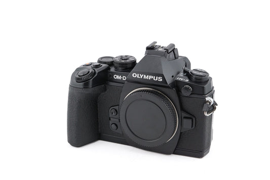Olympus OM-D E-M1 - Camera