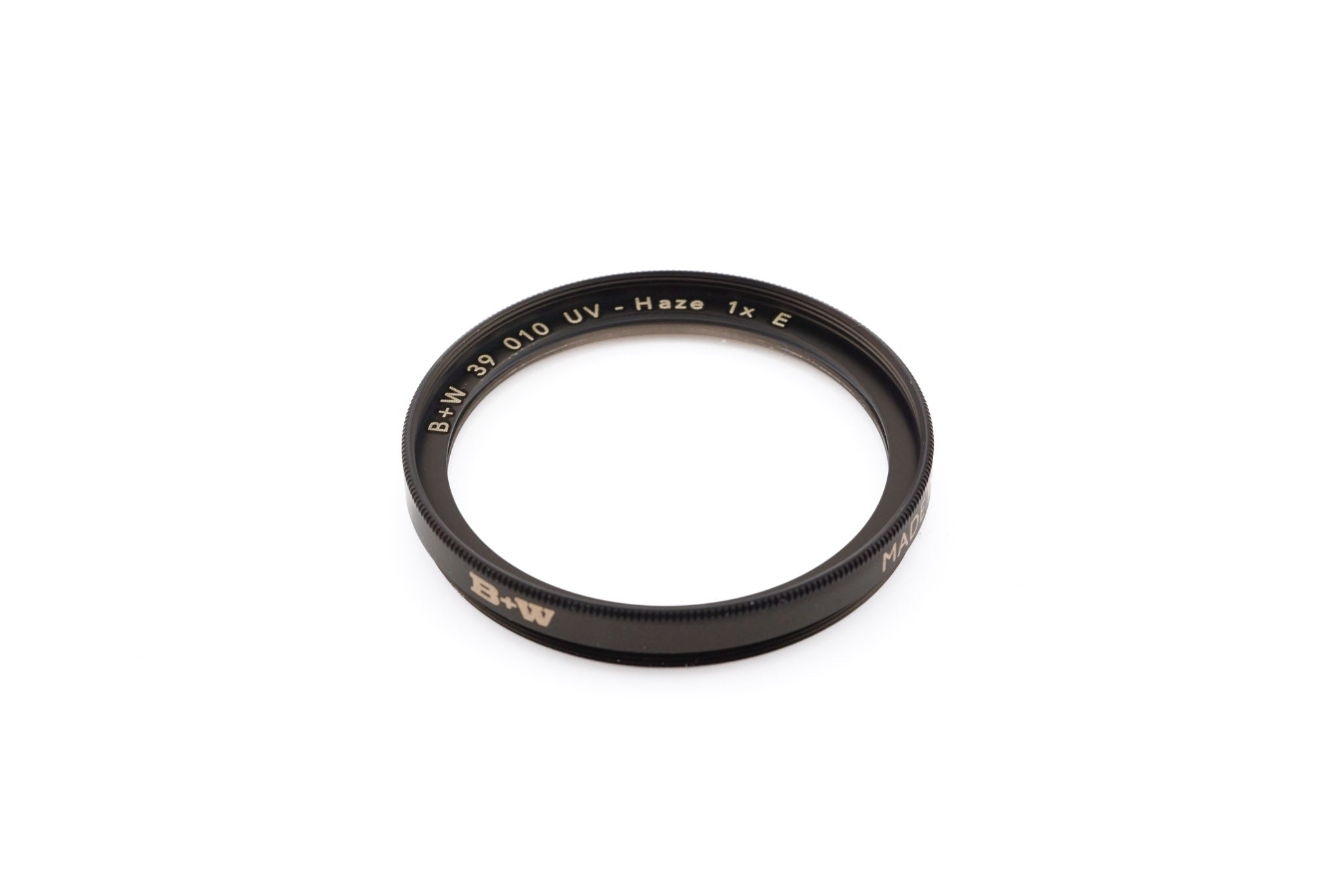B+W 39mm UV / Haze Filter 010 - Accessory