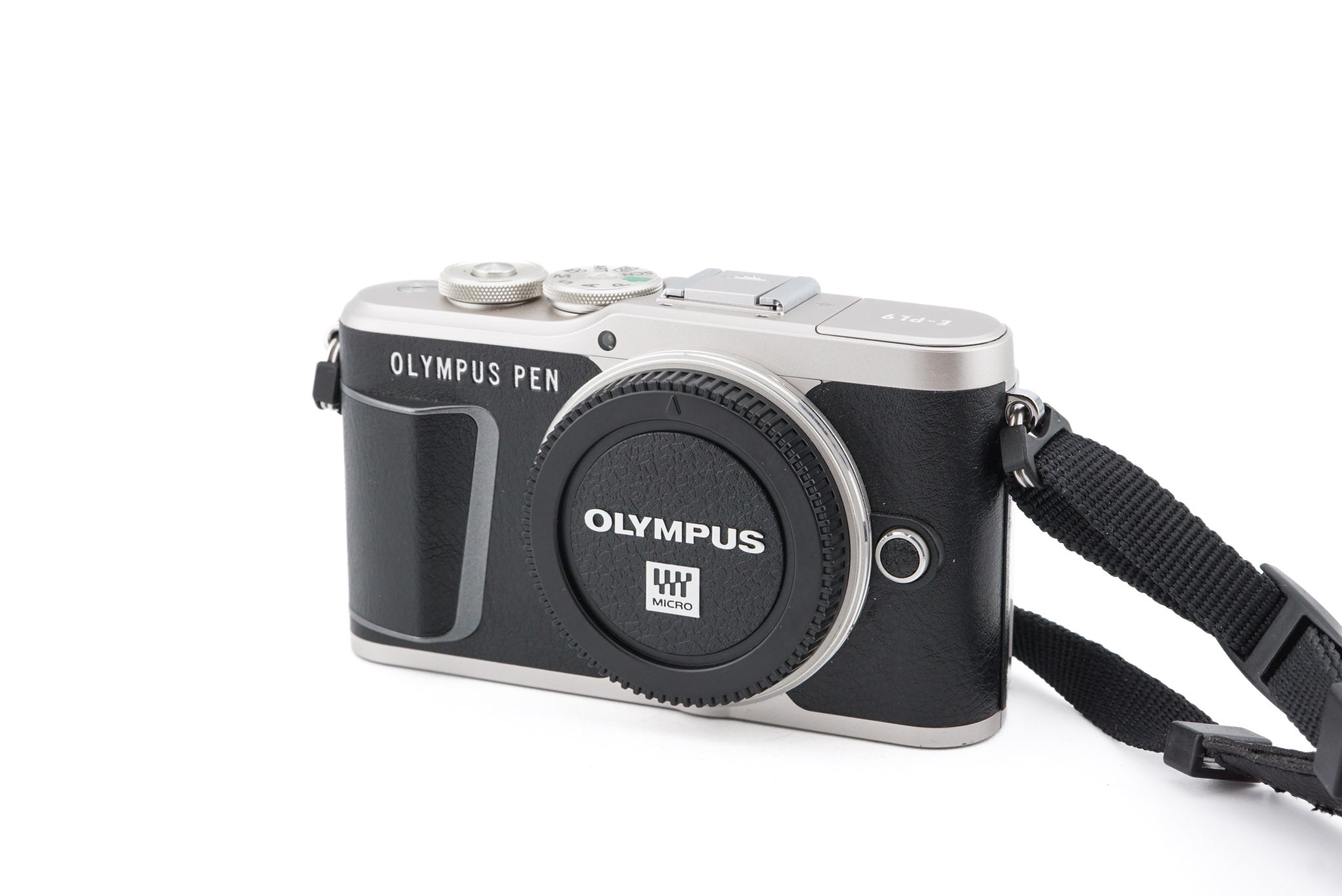 Olympus PEN E-PL9 - Camera