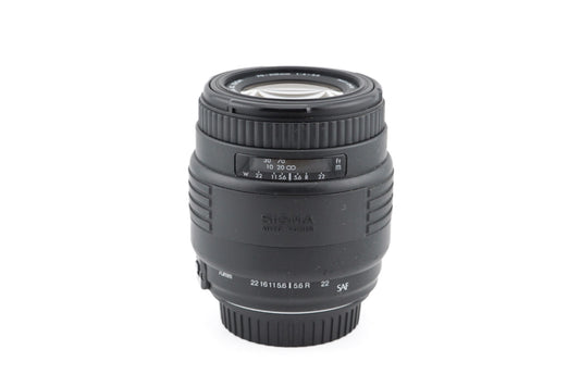 Sigma 70-210mm f4-5.6 UC Zoom Multi-Coated - Lens