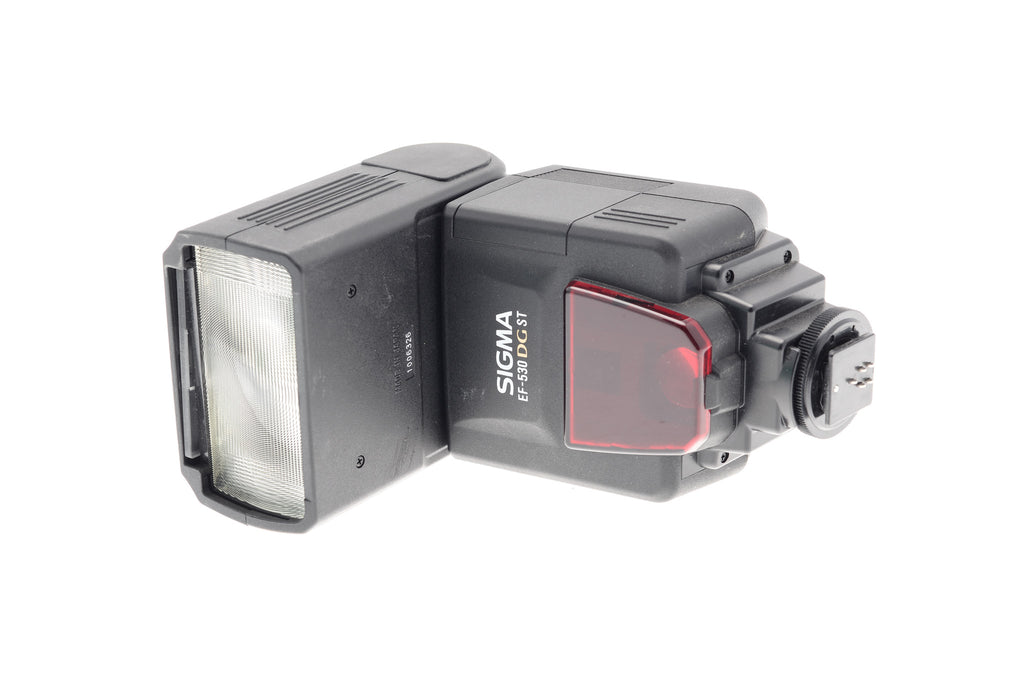 Sigma EF-530 DG ST Flash