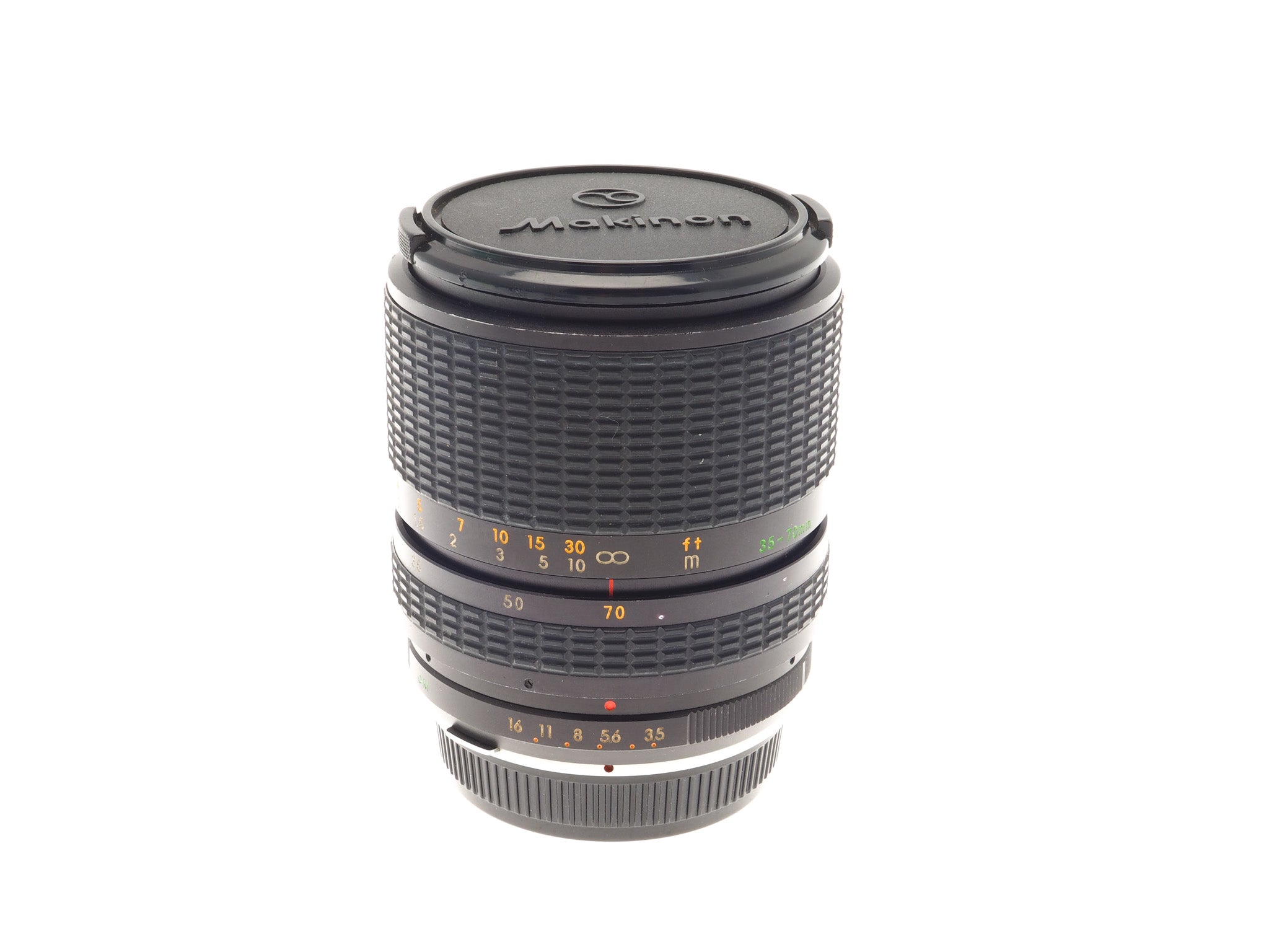 Makinon 35-70mm f3.5-4.5 MC Auto - Lens