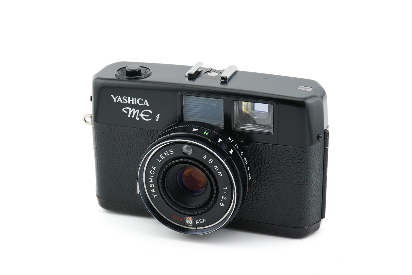 Yashica ME 1 - Camera