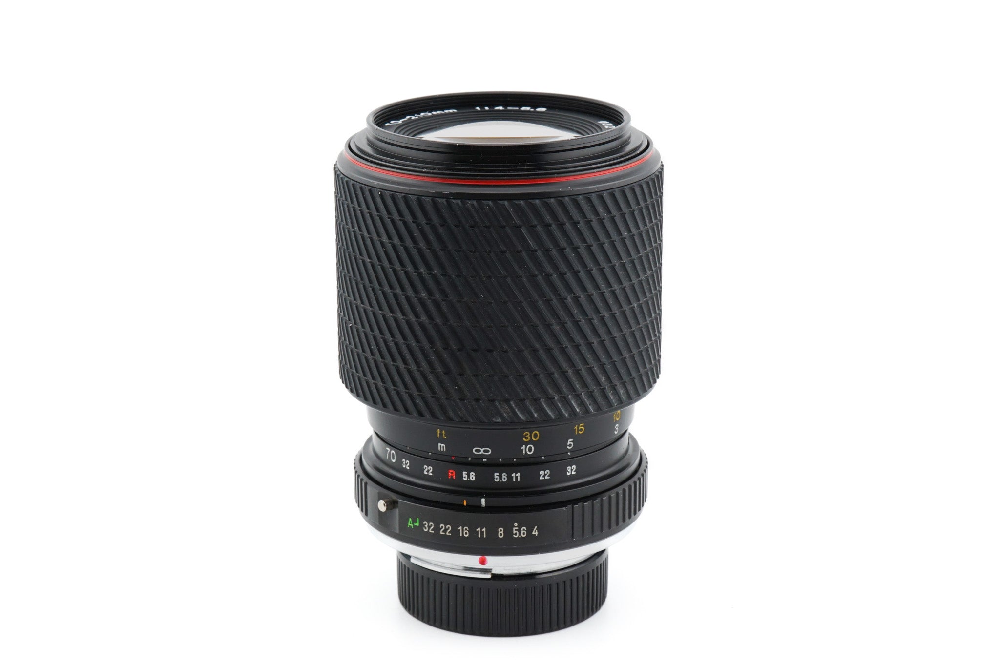 Tokina 70-210mm f4-5.6 SD - Lens