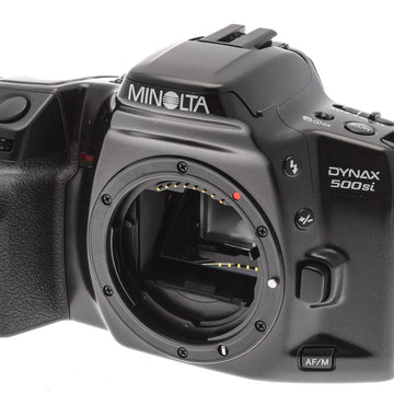 Minolta Dynax 500si + 35-80mm f4-5.6 AF Zoom