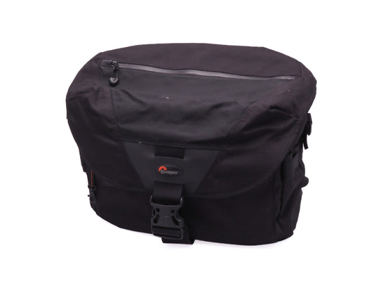 Lowepro Stealth Reporter D550 AW - Accessory