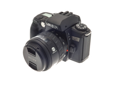 Minolta Dynax 60 Date + 35-105mm f3.5-4.5 AF Zoom