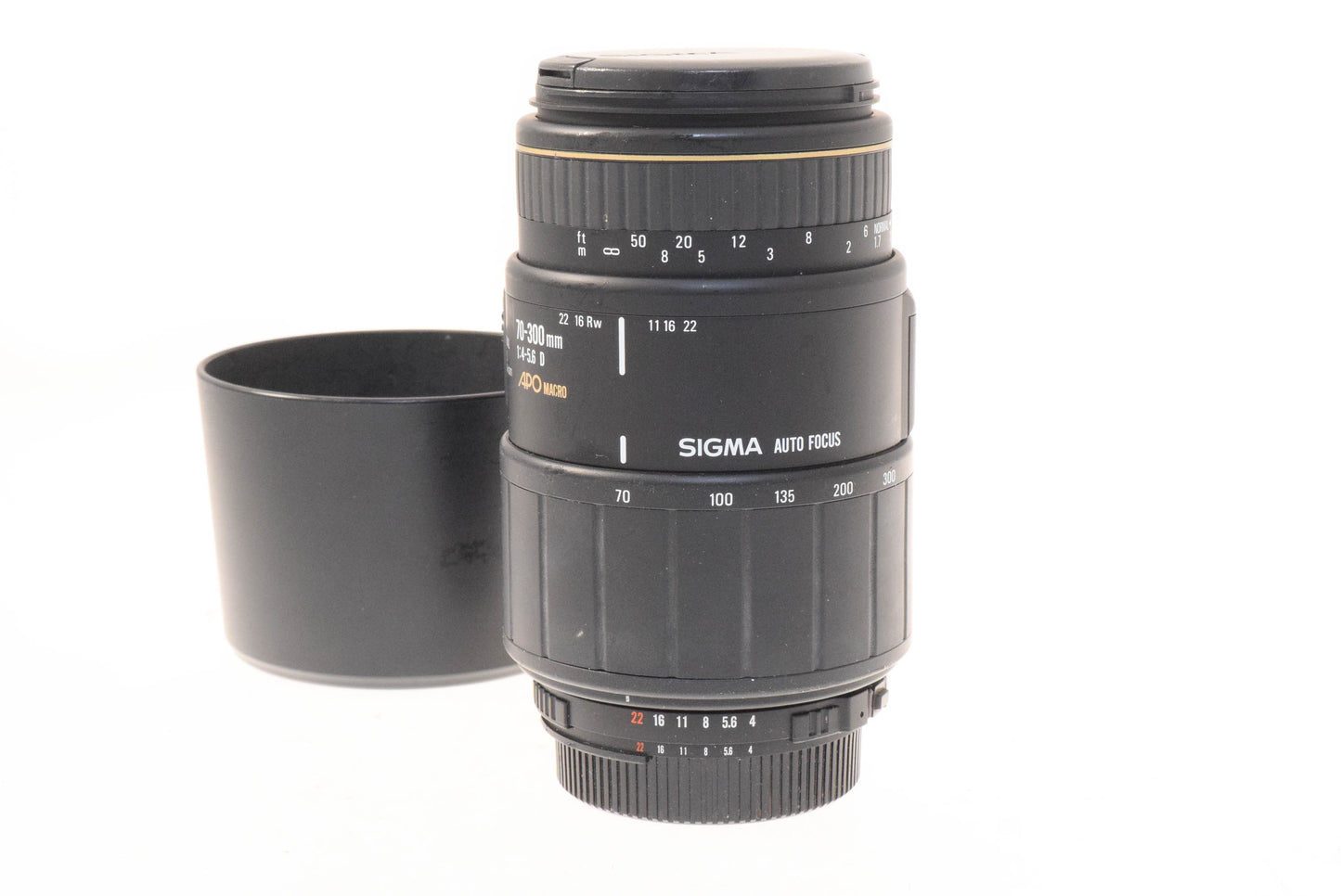 Sigma 70-300mm f4-5.6 D APO Macro