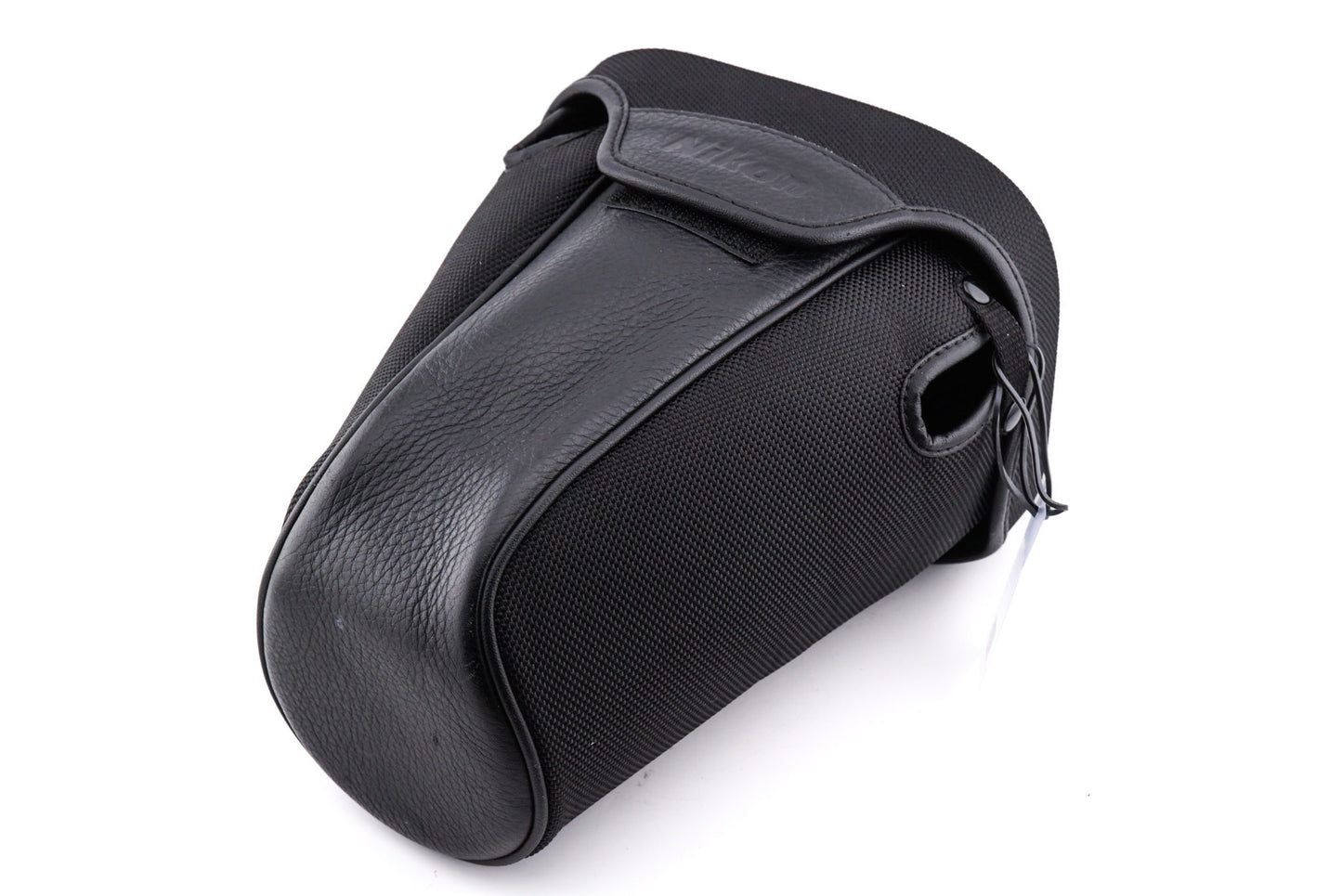 Nikon CF-DC3 Camera Case - Accessory