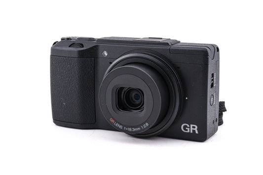 Ricoh GR II - Camera