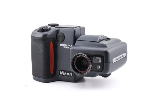 Nikon Coolpix 995 - Camera