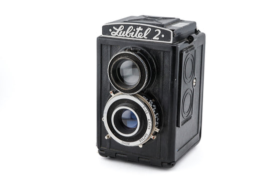 LOMO Lubitel 2 - Camera