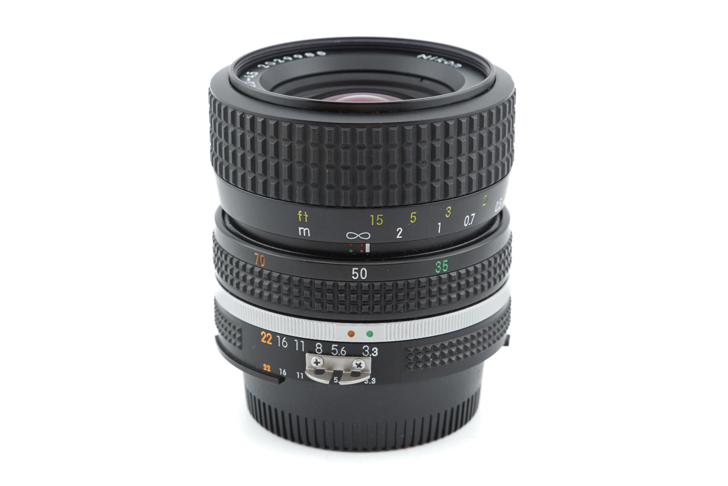 Nikon 35-70mm f3.3-4.5 Zoom-Nikkor AI-S - Lens