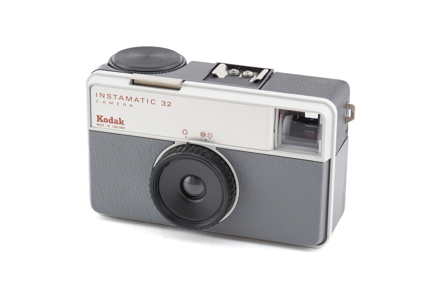 Kodak Instamatic 32 - Camera