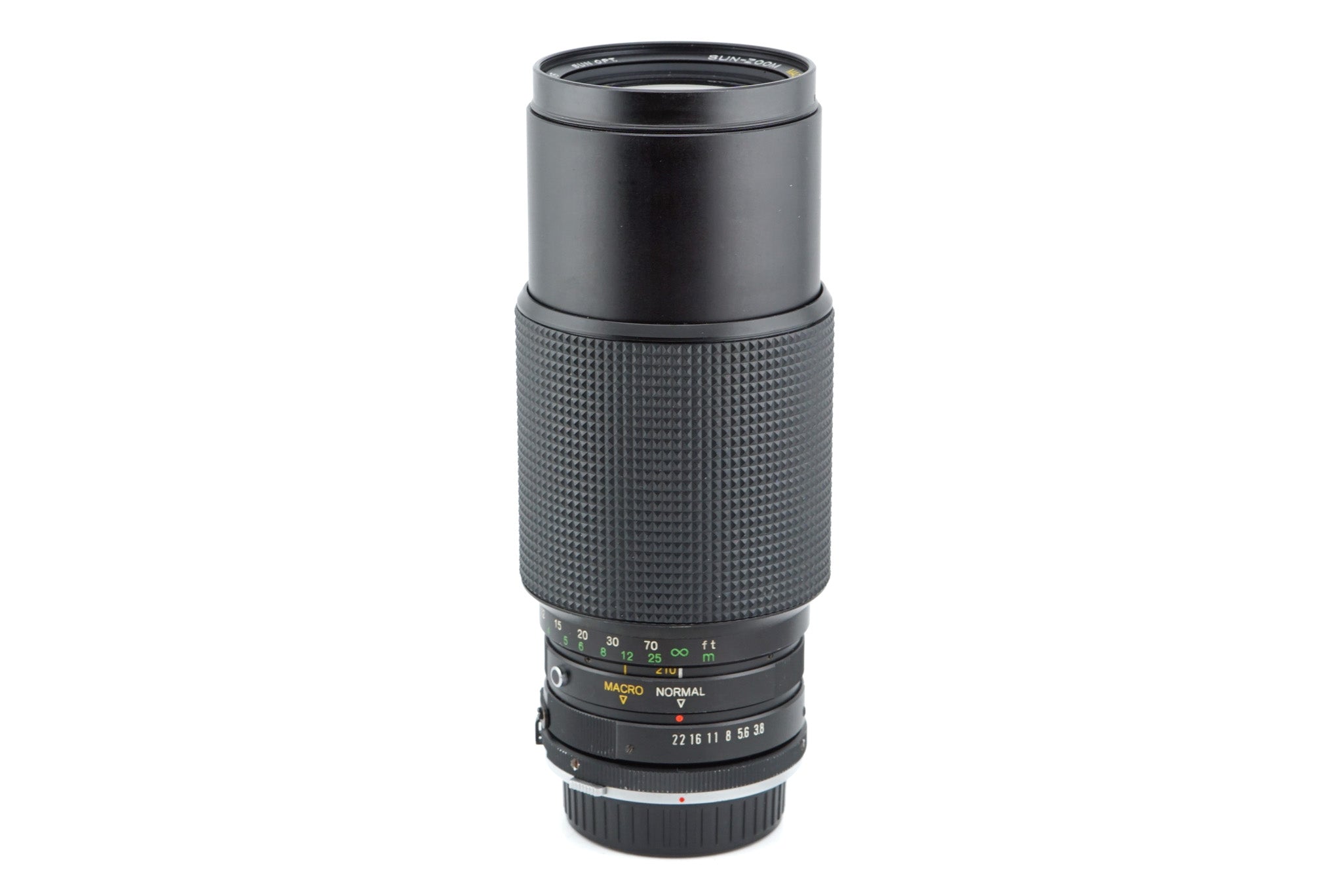 Sun 70-210mm f3.8 Sun-Zoom Multi-Coated Macro - Lens