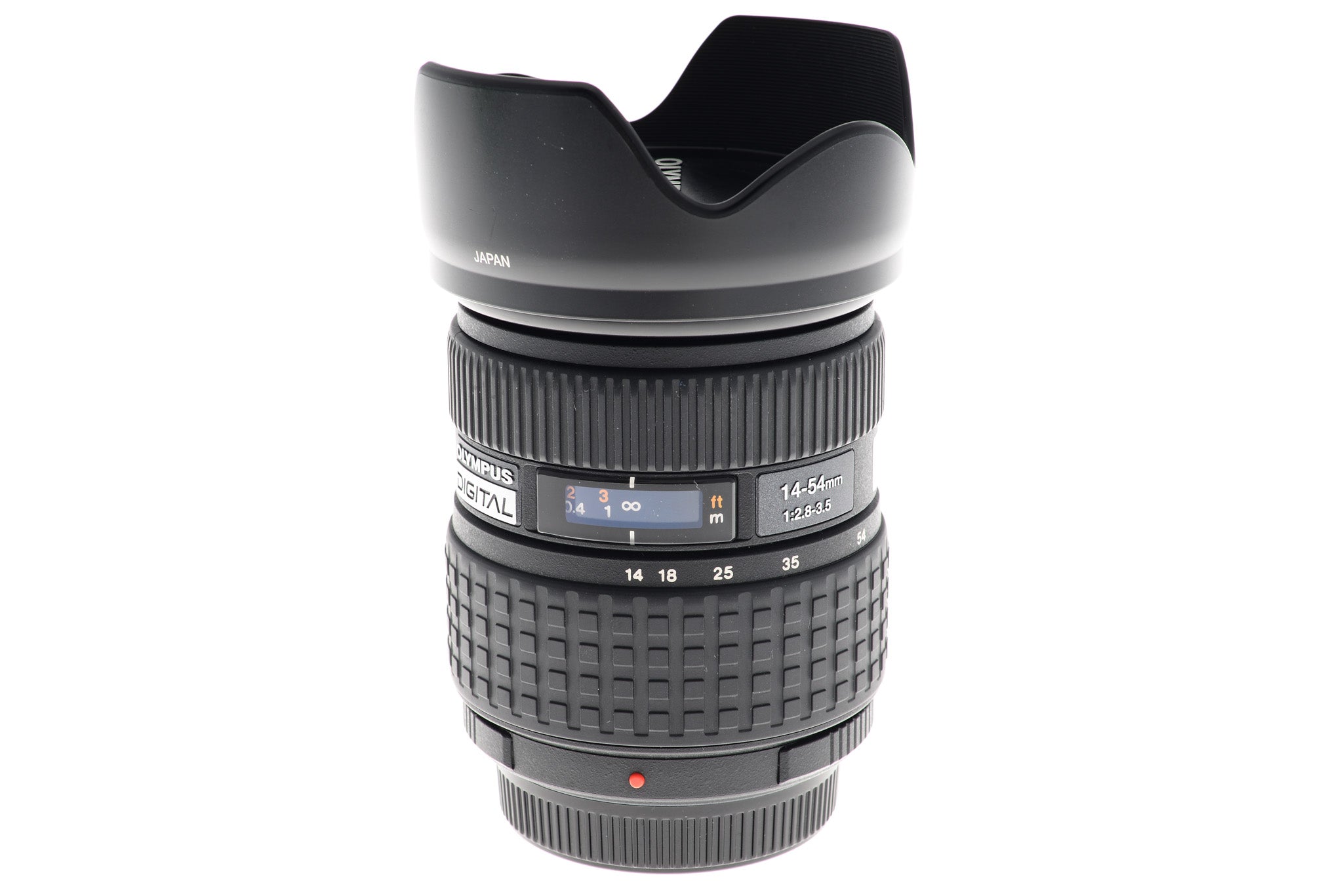 Olympus 14-54mm f2.8-3.5 Zuiko Digital - Lens