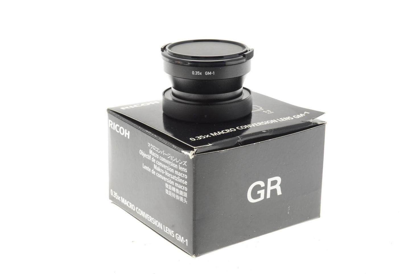 Ricoh Macro Conversion Lens GM-1 0.35x - Accessory