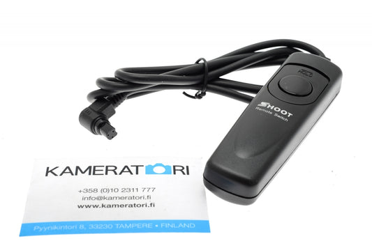 A close-up of Shoot Remote Switch with Kameratori card on a white background. Canon N3-connector.