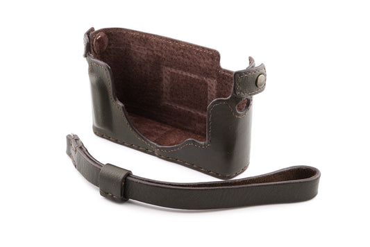 Generic Minolta CLE Leather Case - Accessory