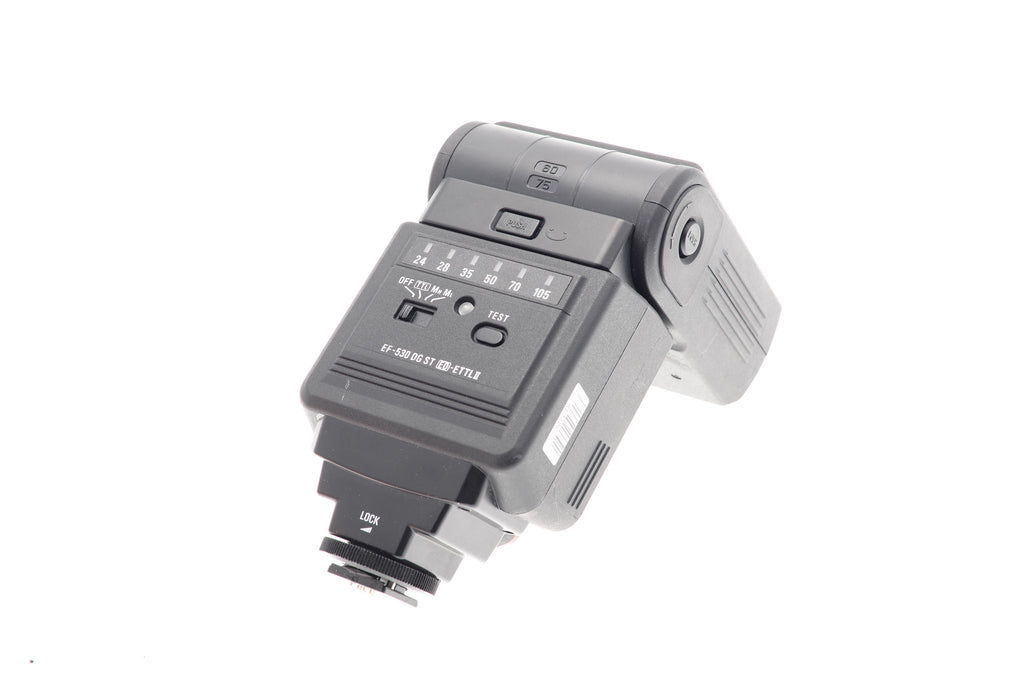 Sigma EF-530 DG ST Flash
