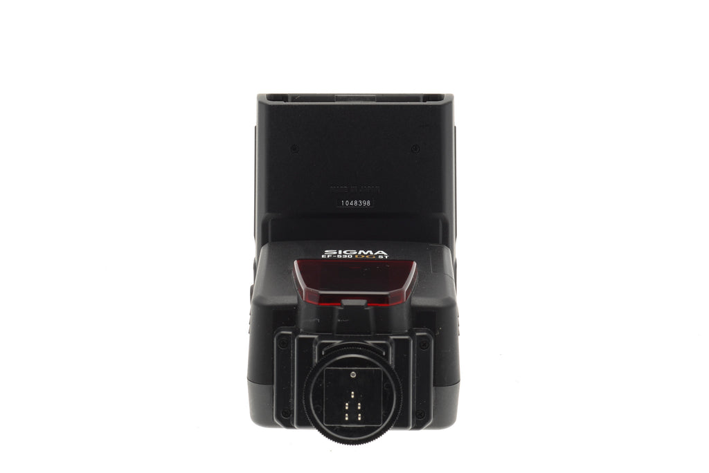 Sigma EF-530 DG ST Flash