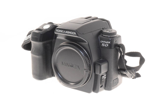 Minolta Dynax 5D - Camera