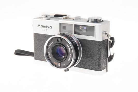 Mamiya 135EE - Camera