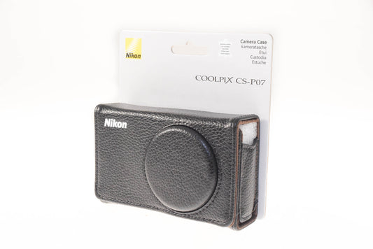 Nikon Coolpix Case CS-P07 for P300 - Accessory