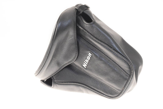 Nikon CF-D200 Case for D200/D300/s - Accessory